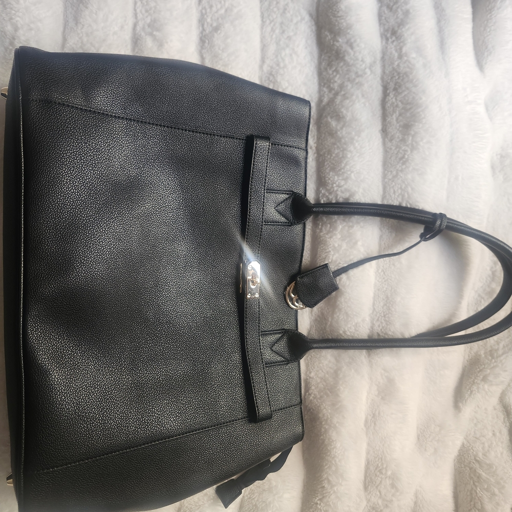 Classic Black Leather Tote Bag - Unbranded